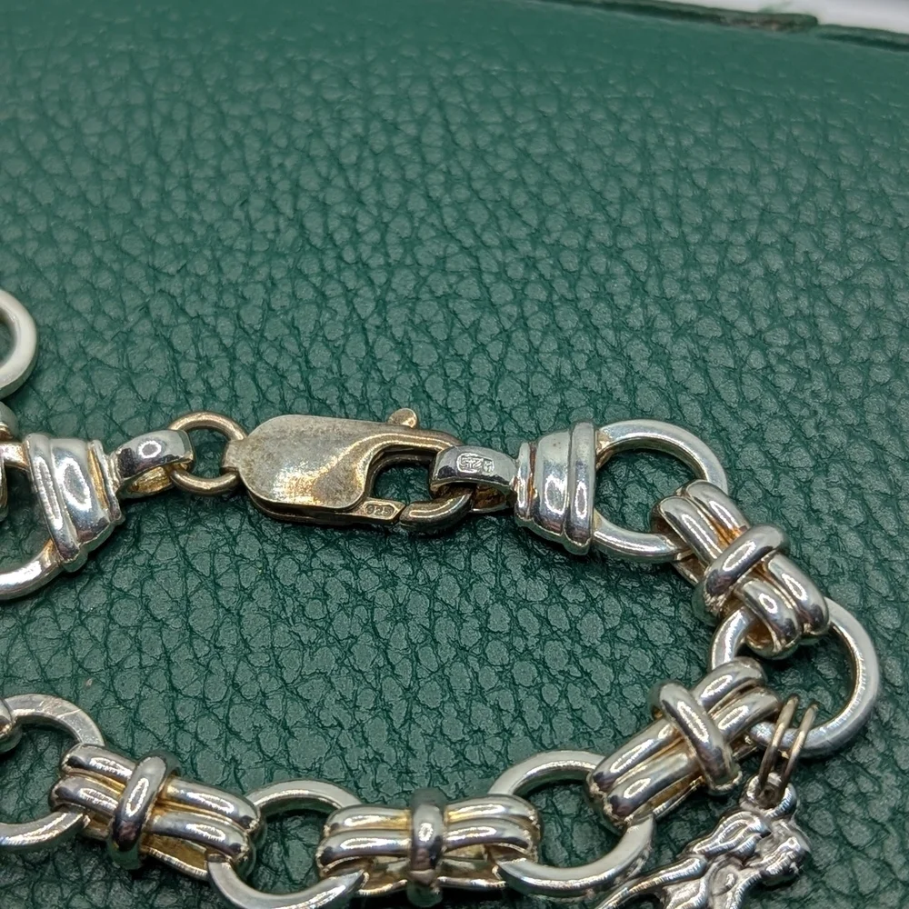 ✨ Silver Dog Charm Bracelet ✨ - Picture 5 of 8
